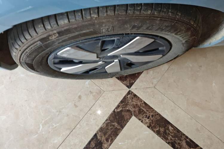 Used Dongfeng NAMMI 01 2024 330 Air Exterior 4