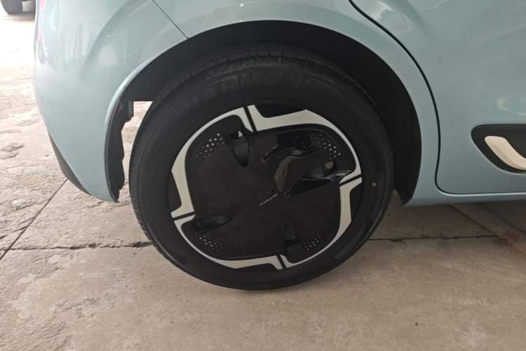 Used Dongfeng NAMMI 01 2024 330 Plus Exterior 5