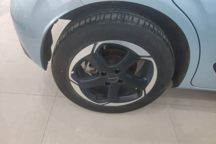 Used Dongfeng NAMMI 01 2024 430 Plus Smart+ Exterior 5