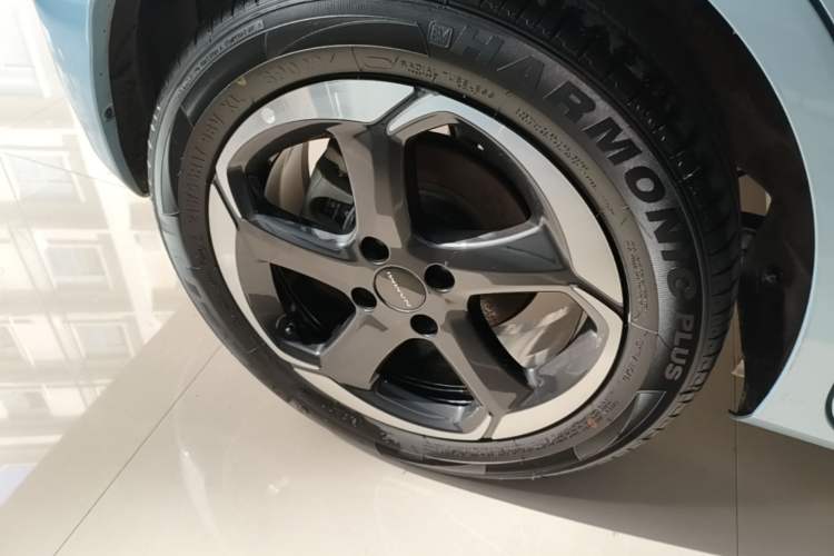 Used Dongfeng NAMMI 01 2024 430 Plus Smart+ Exterior 5