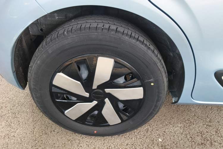 Used Dongfeng NAMMI 01 2024 New Edition 330 Air Exterior 5
