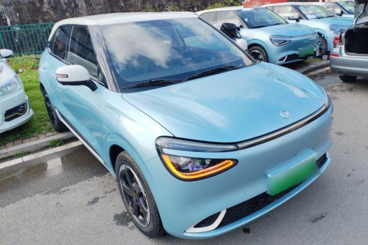 Used Dongfeng NAMMI 01 2024 430 Plus Smart+ Front Right 45 Deg