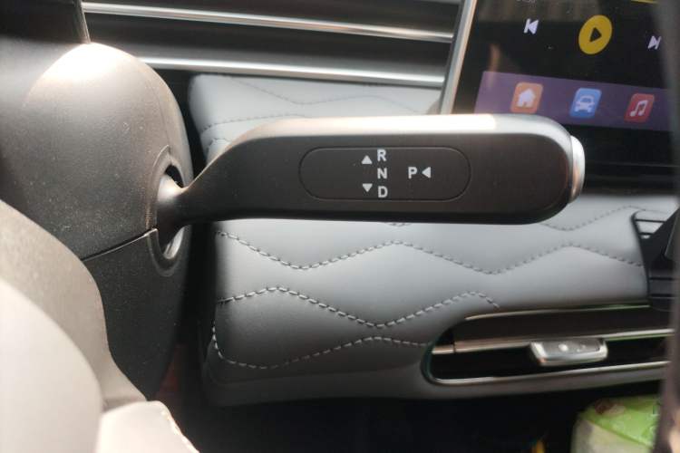 Used Dongfeng NAMMI 01 2024 430 Plus Smart+ Gear Lever