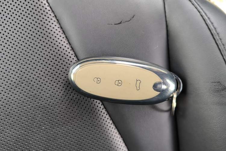 Used Dongfeng NAMMI 01 2024 430 Plus Smart+ Interior 1
