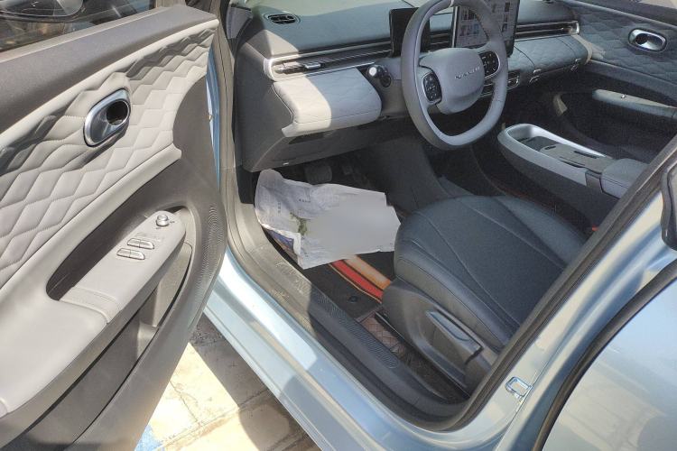 Used Dongfeng NAMMI 01 2024 330 Plus Interior 2