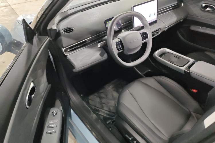 Used Dongfeng NAMMI 01 2024 New Edition 330 Plus Smart+ Interior 2