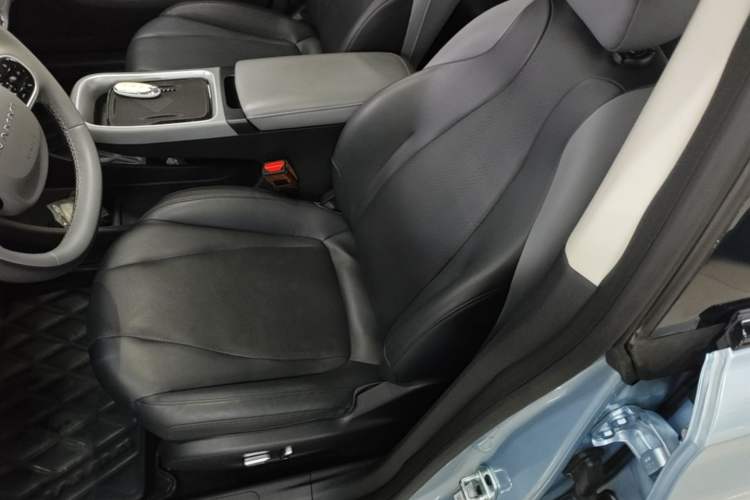 Used Dongfeng NAMMI 01 2024 430 Max Smart+ Left Front Seat