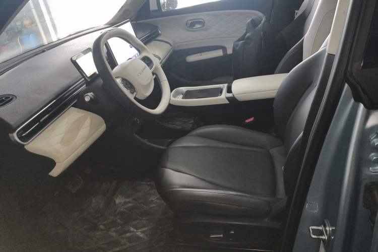 Used Dongfeng NAMMI 01 2024 New Edition 430 Max Smart+ Left Front Seat