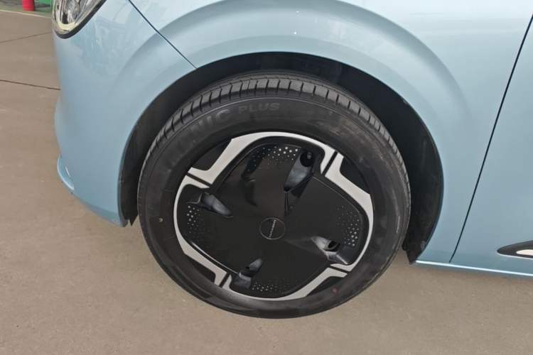 Used Dongfeng NAMMI 01 2024 330 Plus Left Front Wheel Hub