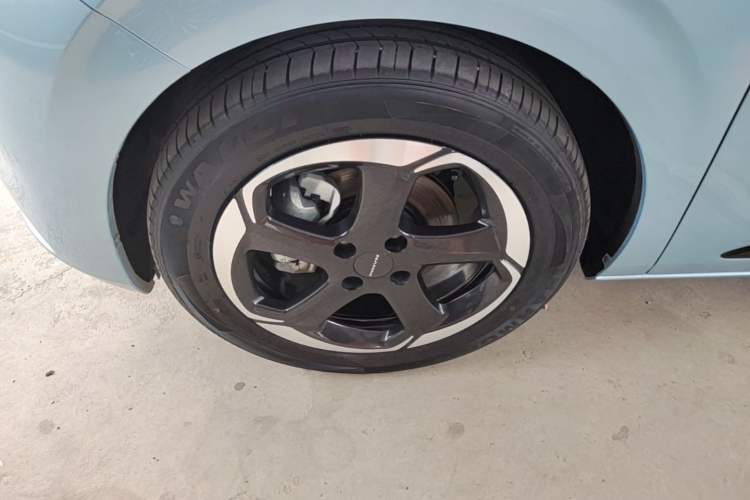Used Dongfeng NAMMI 01 2024 430 Plus Smart+ Left Front Wheel Hub