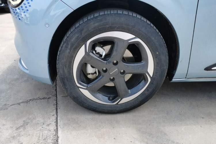 Used Dongfeng NAMMI 01 2024 430 Plus Smart+ Left Front Wheel Hub