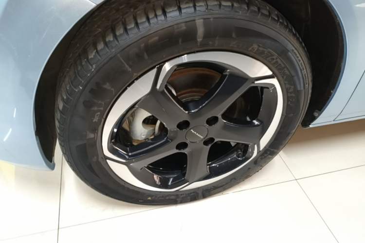 Used Dongfeng NAMMI 01 2024 430 Plus Smart+ Left Front Wheel Hub