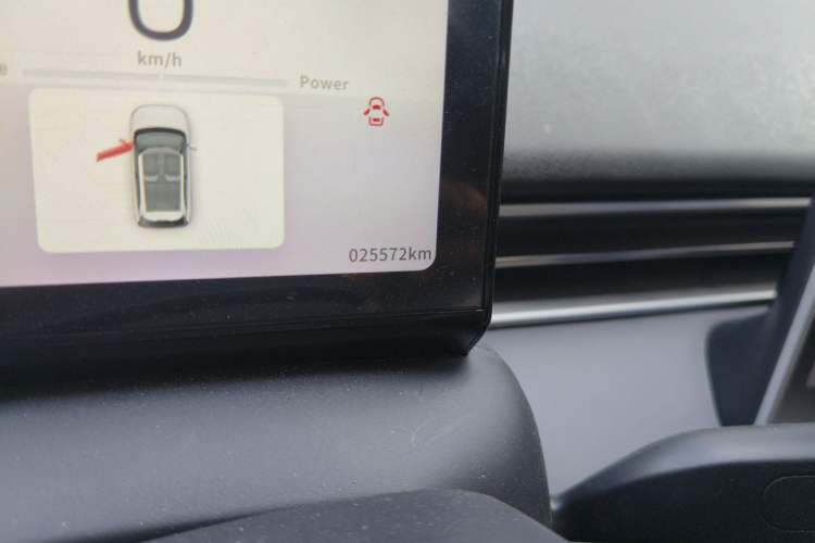Used Dongfeng NAMMI 01 2024 New Edition 330 Air Odometer Close Up