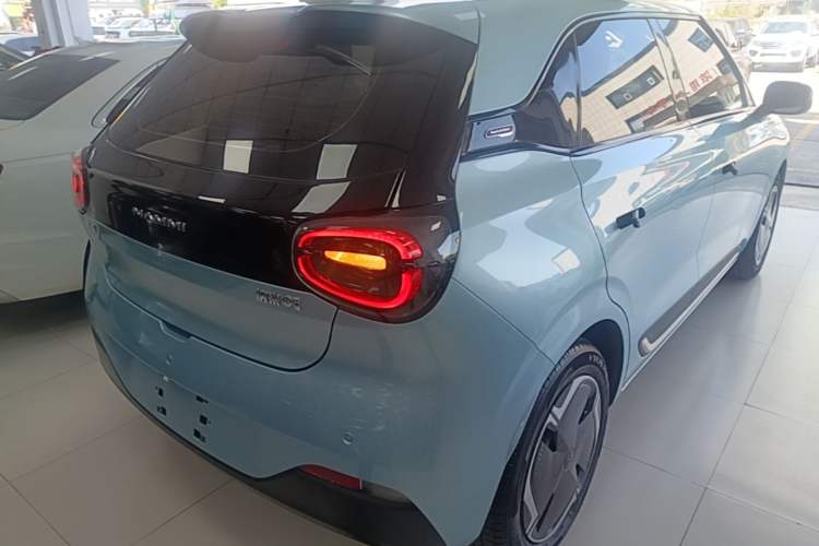 Used Dongfeng NAMMI 01 2024 330 Plus Rear Right 45 Deg