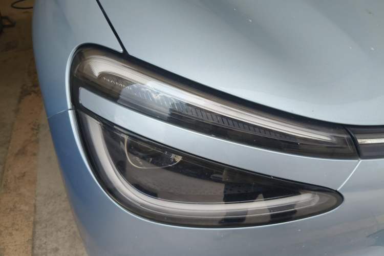 Used Dongfeng NAMMI 01 2024 New Edition 330 Air Right Front Headlight
