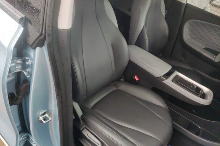 Used Dongfeng NAMMI 01 2024 330 Plus Smart+ Right Front Seat