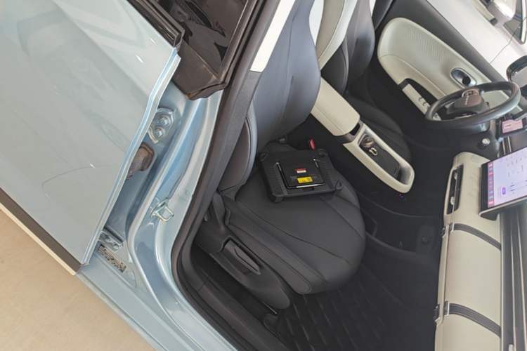 Used Dongfeng NAMMI 01 2024 330 Air Right Front Seat