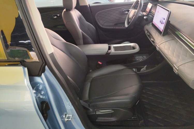 Used Dongfeng NAMMI 01 2024 430 Plus Smart+ Right Front Seat