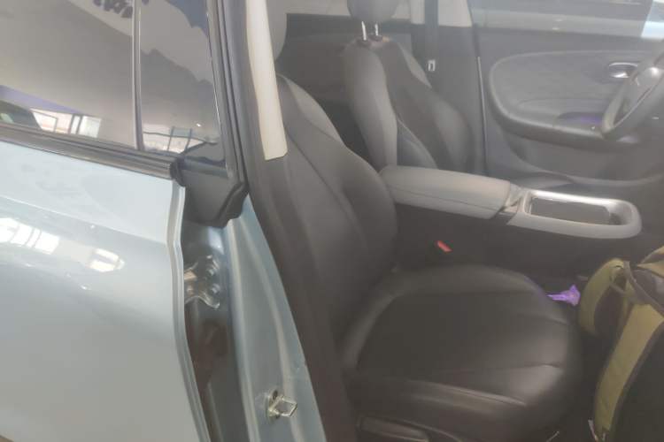 Used Dongfeng NAMMI 01 2024 430 Plus Smart+ Right Front Seat