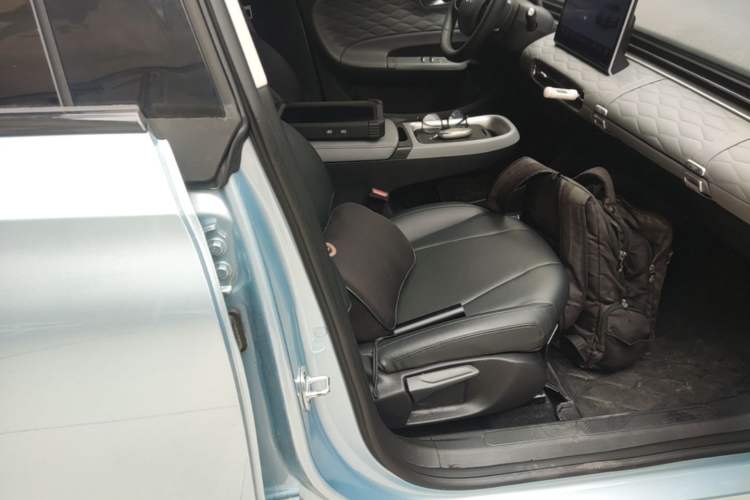 Used Dongfeng NAMMI 01 2024 430 Plus Smart+ Right Front Seat