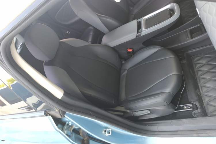 Used Dongfeng NAMMI 01 2024 430 Plus Smart+ Right Front Seat