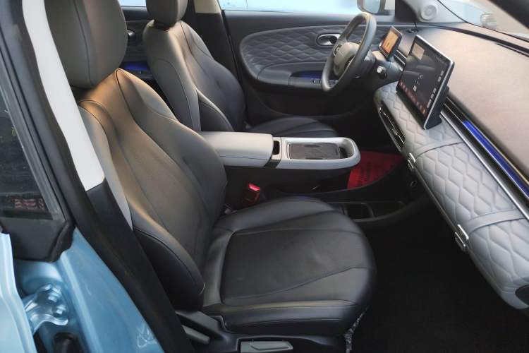 Used Dongfeng NAMMI 01 2024 430 Plus Smart+ Right Front Seat