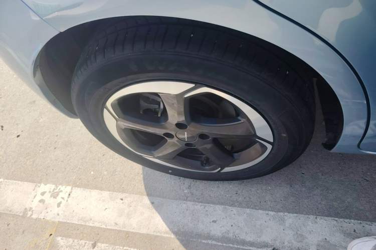 Used Dongfeng NAMMI 01 2024 430 Plus Smart+ Right Rear Wheel Hub
