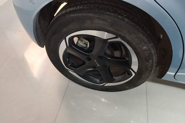 Used Dongfeng NAMMI 01 2024 430 Max Smart+ Right Rear Wheel Hub