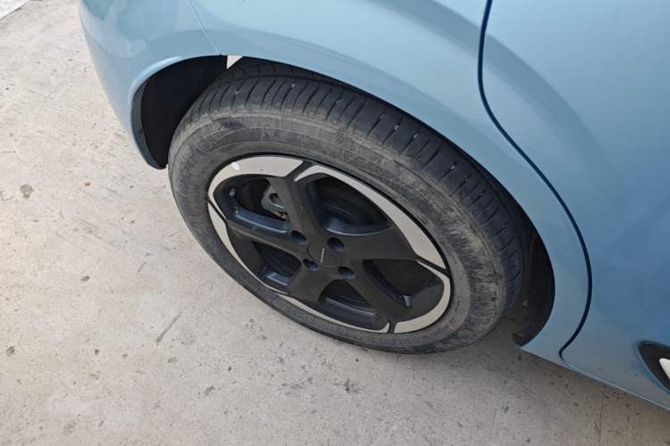 Used Dongfeng NAMMI 01 2024 430 Plus Smart+ Right Rear Wheel Hub
