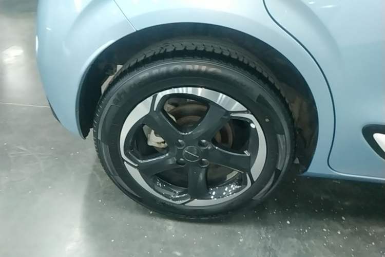 Used Dongfeng NAMMI 01 2024 430 Plus Smart+ Right Rear Wheel Hub