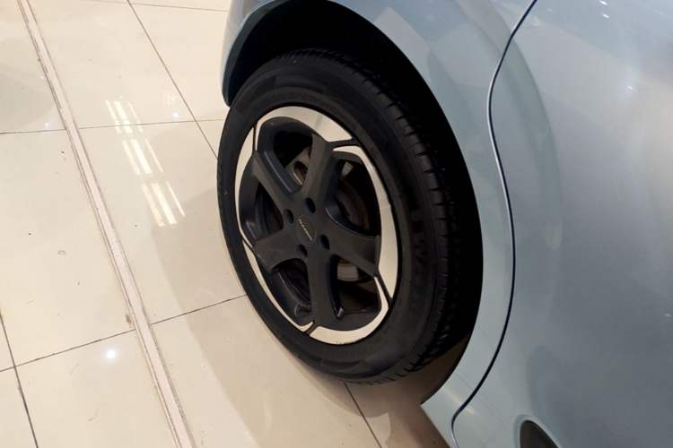 Used Dongfeng NAMMI 01 2024 430 Max Smart+ Right Rear Wheel Hub