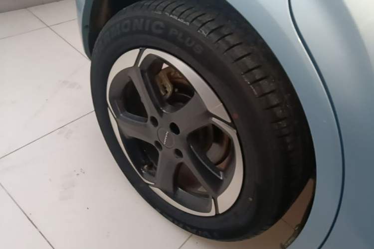 Used Dongfeng NAMMI 01 2024 430 Max Smart+ Right Rear Wheel Hub