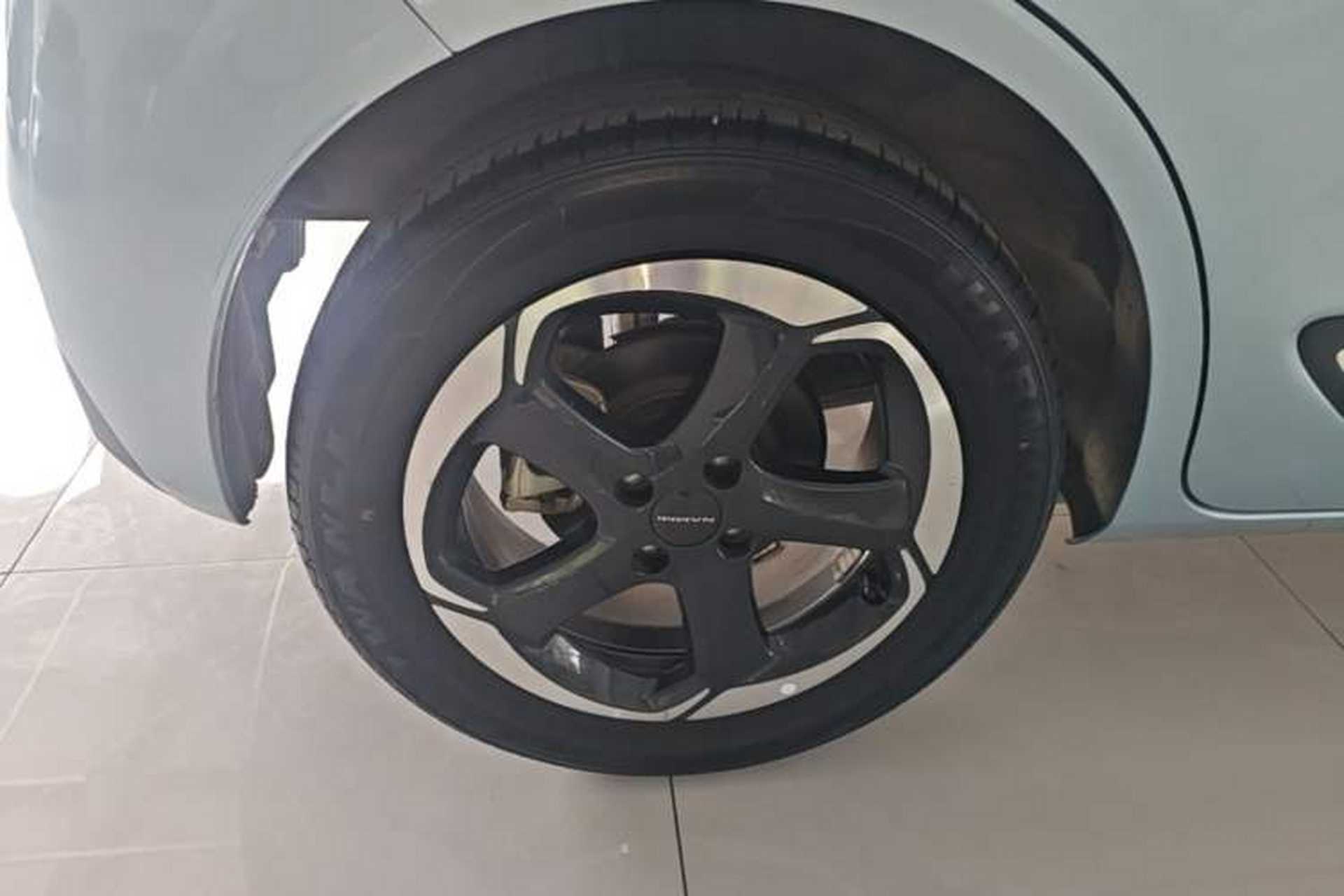 Used Dongfeng NAMMI 01 2024 430 Plus Smart+ Right Rear Wheel Hub