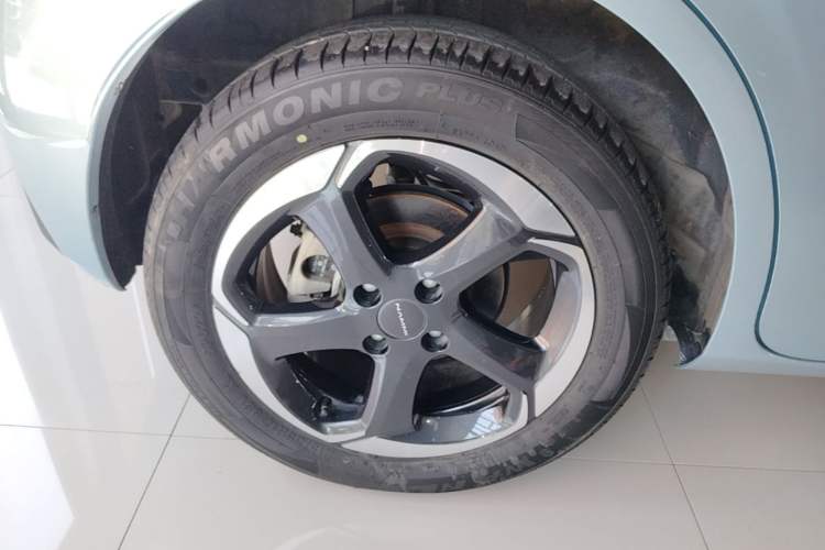 Used Dongfeng NAMMI 01 2024 430 Plus Smart+ Right Rear Wheel Hub