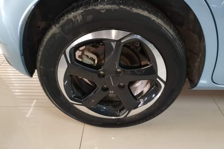 Used Dongfeng NAMMI 01 2024 430 Plus Smart+ Right Rear Wheel Hub