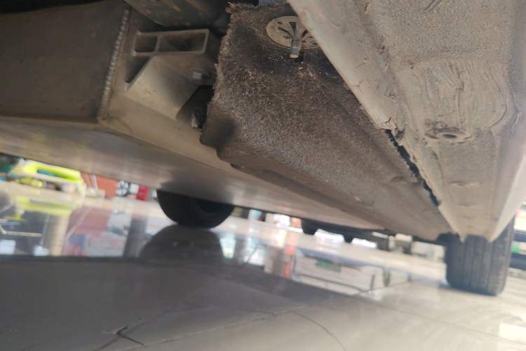 Used Dongfeng NAMMI 01 2024 330 Plus Right Side Sill