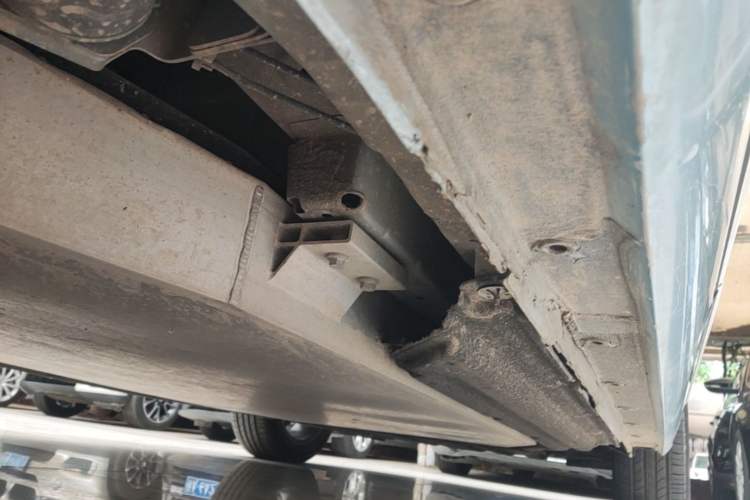 Used Dongfeng NAMMI 01 2024 430 Plus Smart+ Right Side Sill