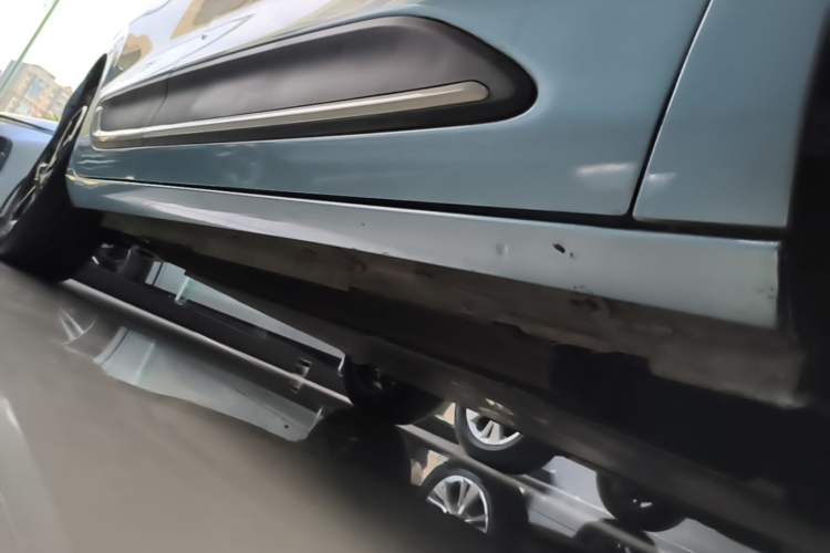 Used Dongfeng NAMMI 01 2024 430 Plus Smart+ Right Side Sill