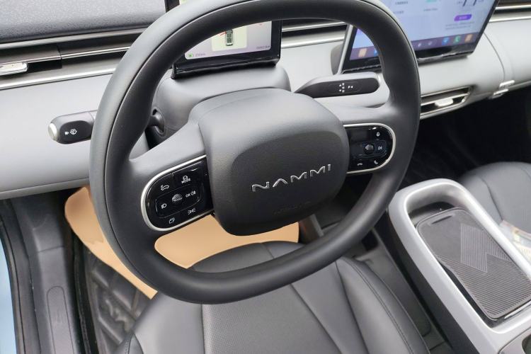 Used Dongfeng NAMMI 01 2024 New Edition 330 Air Steering Wheel