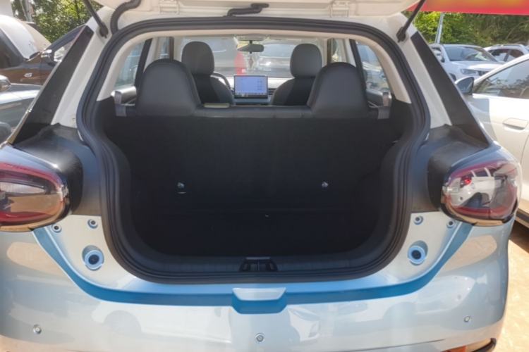 Used Dongfeng NAMMI 01 2024 430 Plus Smart+ Trunk