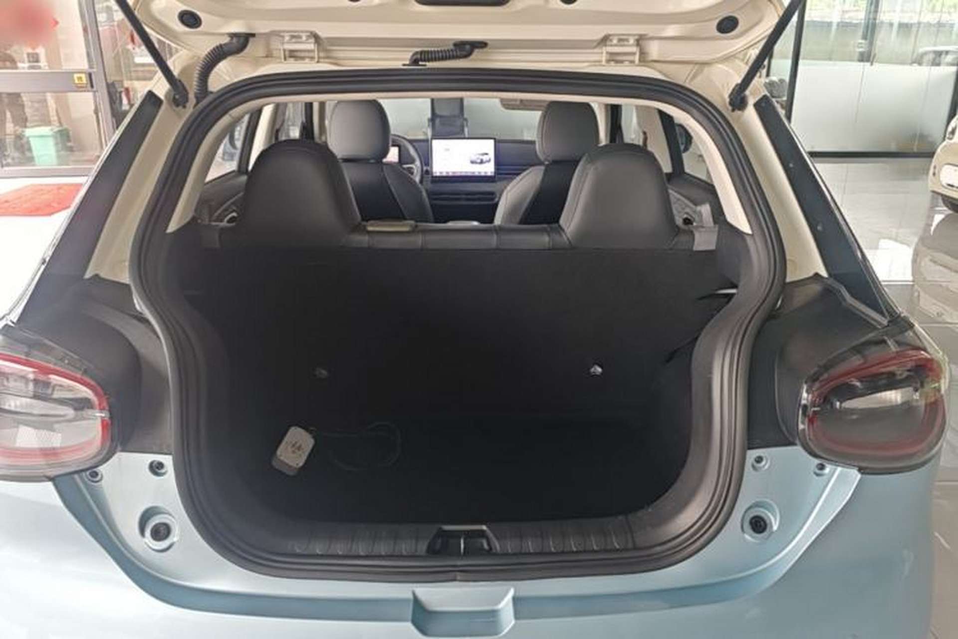 Used Dongfeng NAMMI 01 2024 430 Plus Smart+ Trunk