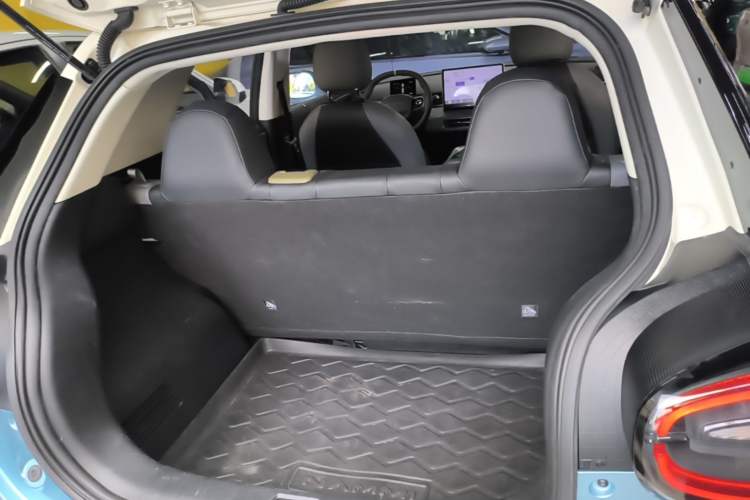 Used Dongfeng NAMMI 01 2024 430 Plus Smart+ Trunk