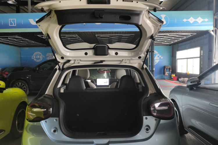 Used Dongfeng NAMMI 01 2024 New Edition 430 Max Smart+ Trunk