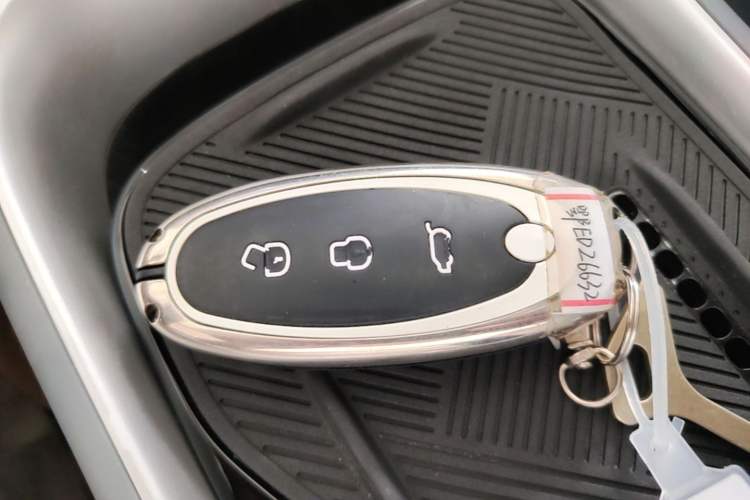 Used Dongfeng NAMMI 01 2024 430 Plus Smart+ Vehicle Key