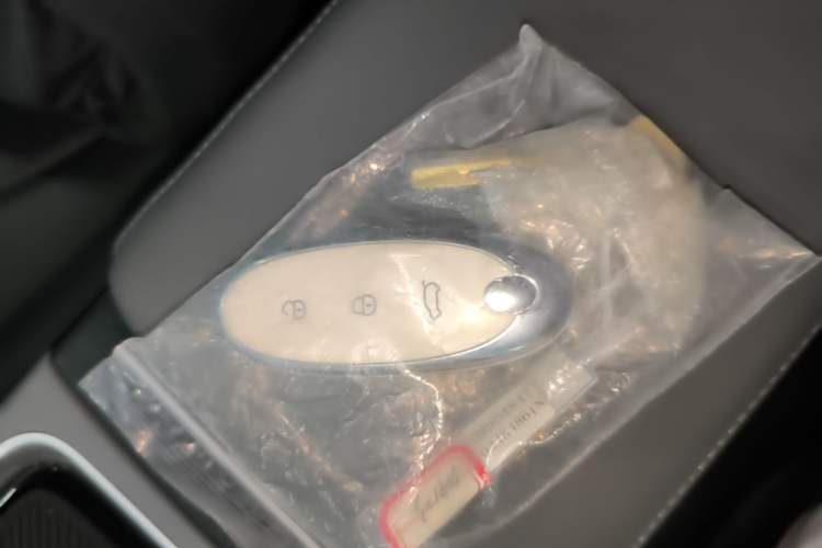 Used Dongfeng NAMMI 01 2024 430 Plus Smart+ Vehicle Key