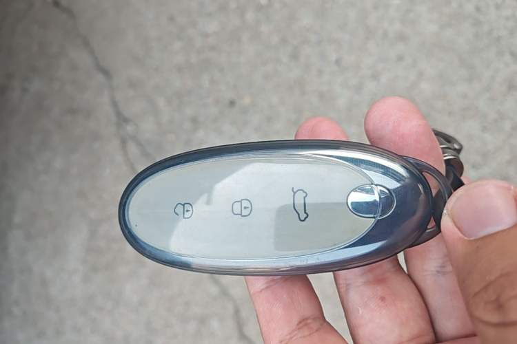 Used Dongfeng NAMMI 01 2024 430 Plus Smart+ Vehicle Key