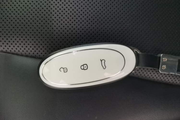 Used Dongfeng NAMMI 01 2024 430 Plus Smart+ Vehicle Key