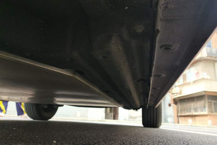 Used Dongfeng NAMMI 01 2024 330 Plus Smart+ Chassis Front Left