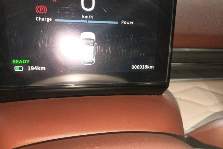 Used Dongfeng NAMMI 01 2024 New Edition 330 Plus Smart+ Odometer Close Up
