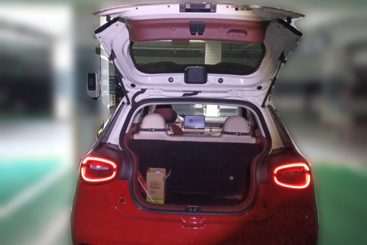 Used Dongfeng NAMMI 01 2024 New Edition 330 Plus Smart+ Trunk